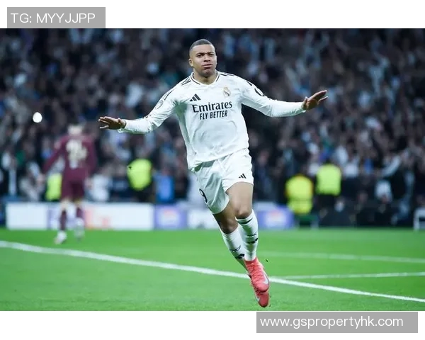 皇马不敌曼联，错失晋级欧冠四强，球迷怒斥主帅战术排兵败局